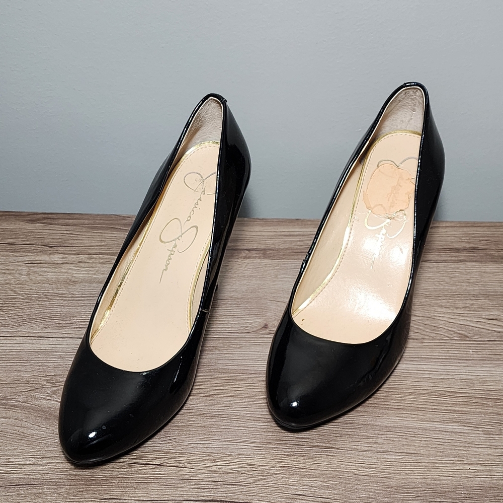 Jessica Simpson Patent Leather Round Toe 4" heels